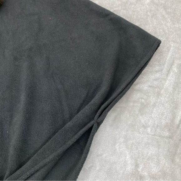 Worthington Black Cape with Brown Faux Fur Trim & Matching Gloves Set Small - Picture 5 of 7